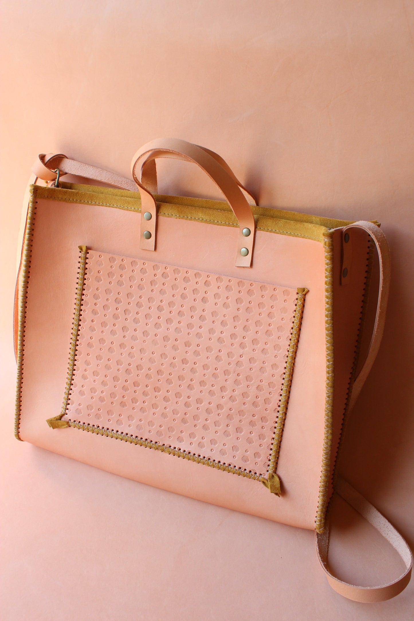 Las Palmas Tote- Honey