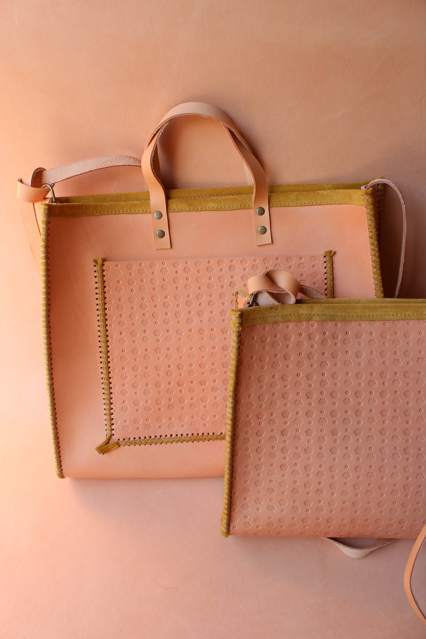 Las Palmas Tote- Honey