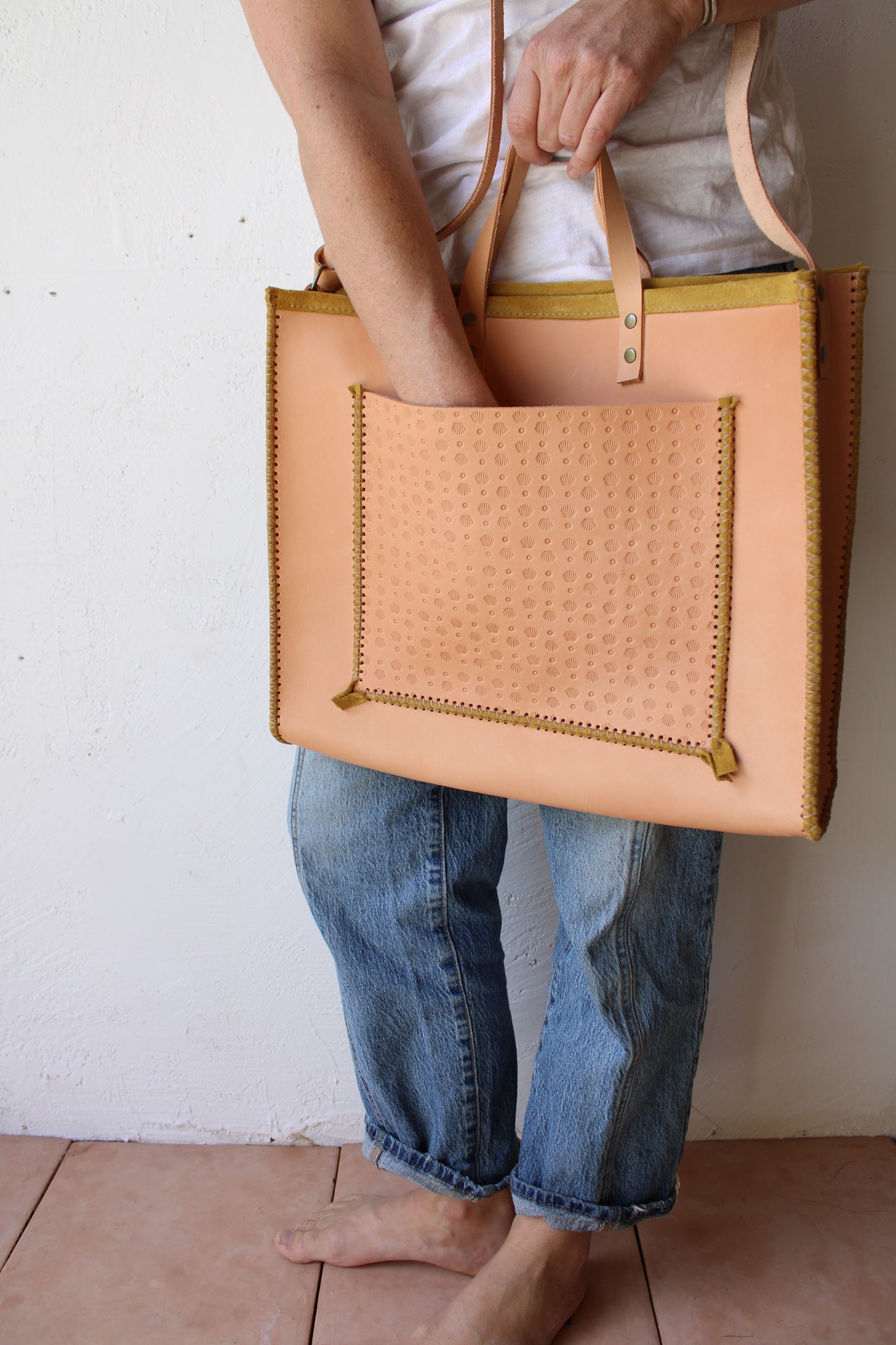 Las Palmas Tote- Honey