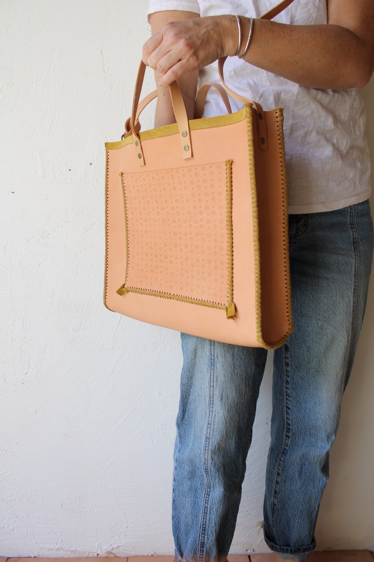 Las Palmas Tote- Honey