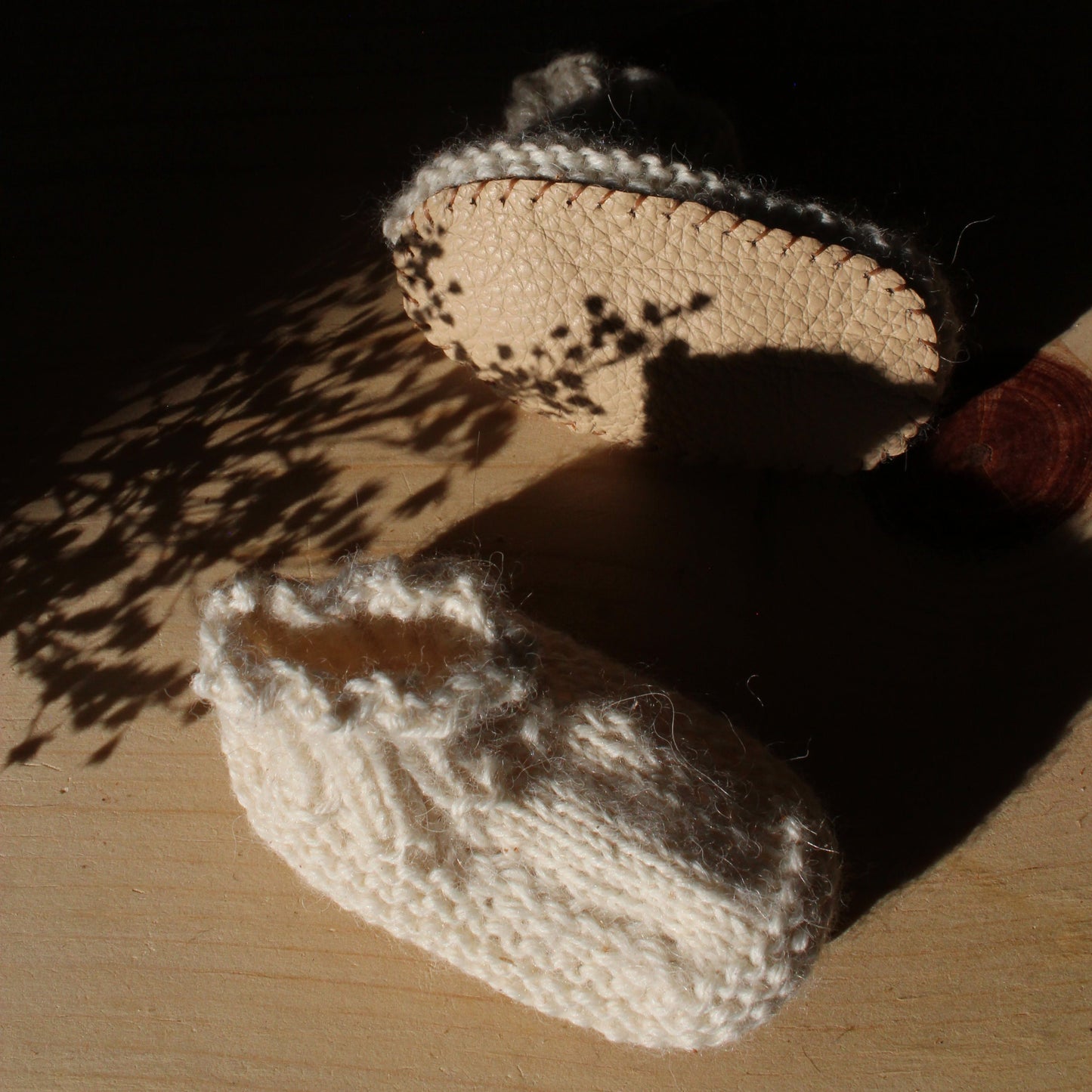 Knitted Bebe Booties