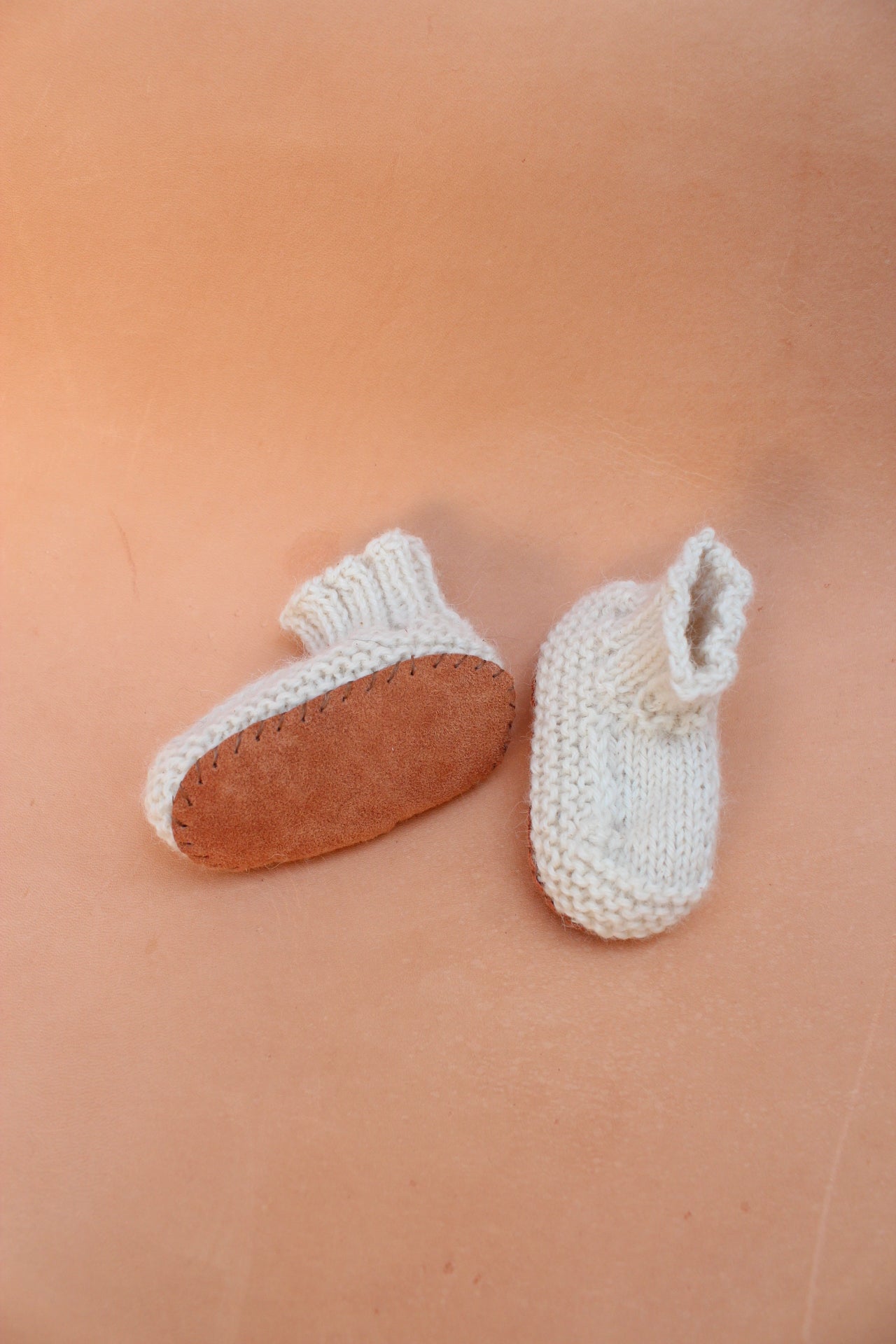 Knitted Bebe Booties