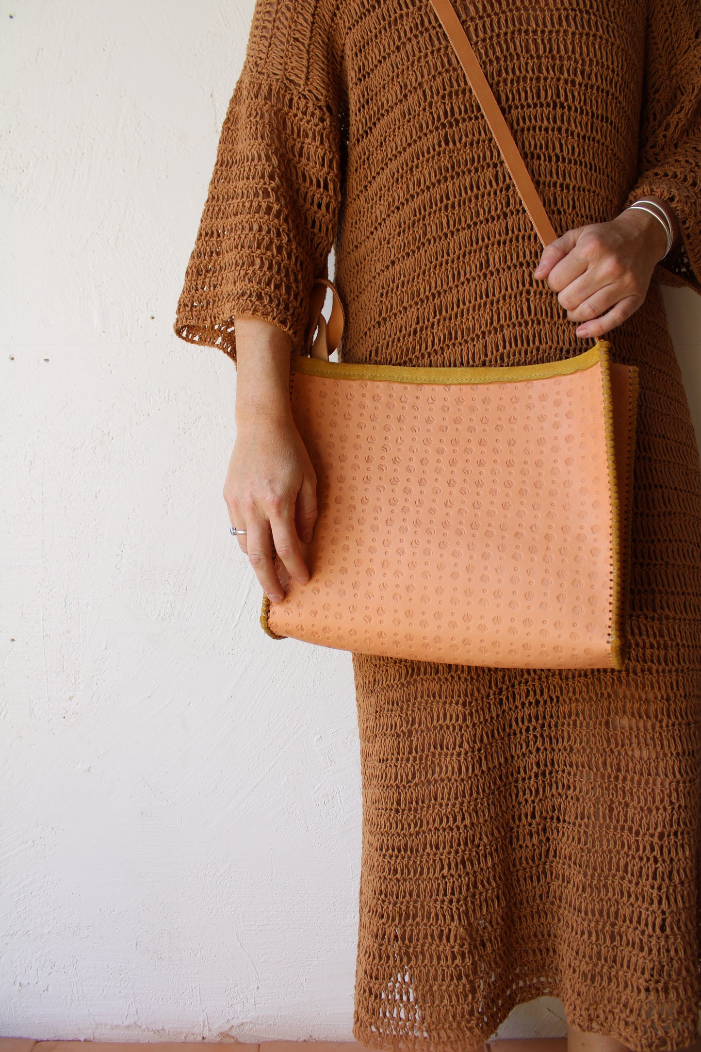 Medium Las Palmas Tote