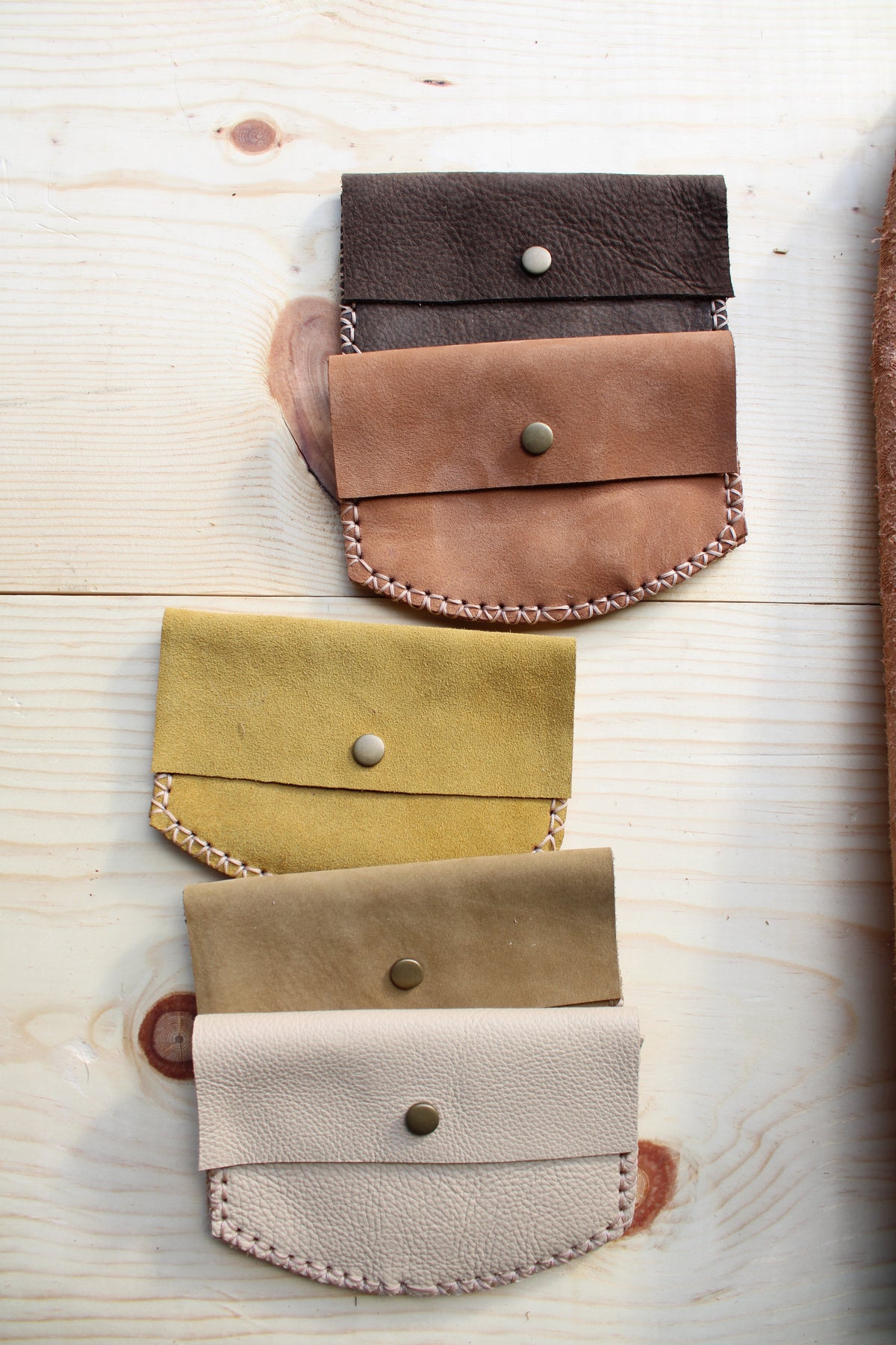 Rounded Wallets Suede Round Wallet – Olive n' Suede