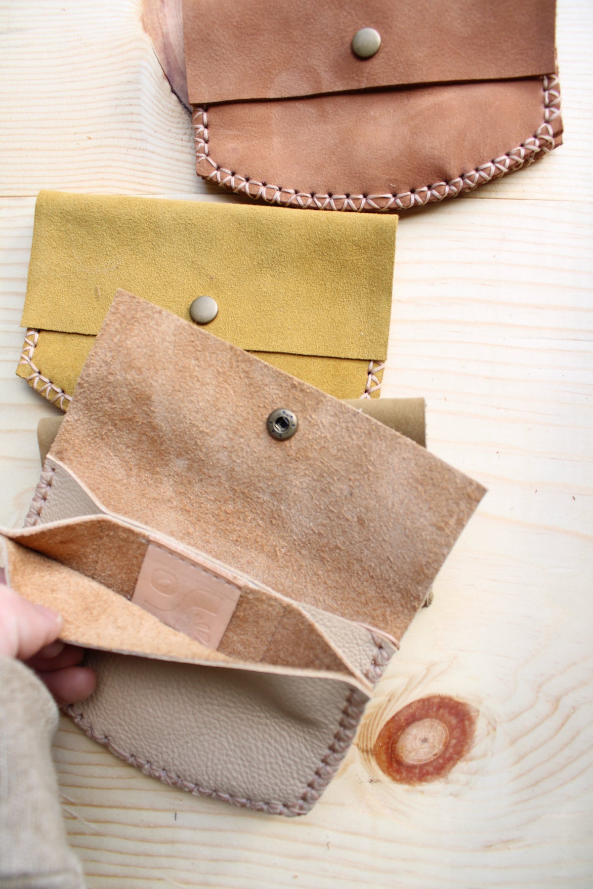 Rounded Wallets Suede Round Wallet – Olive n' Suede